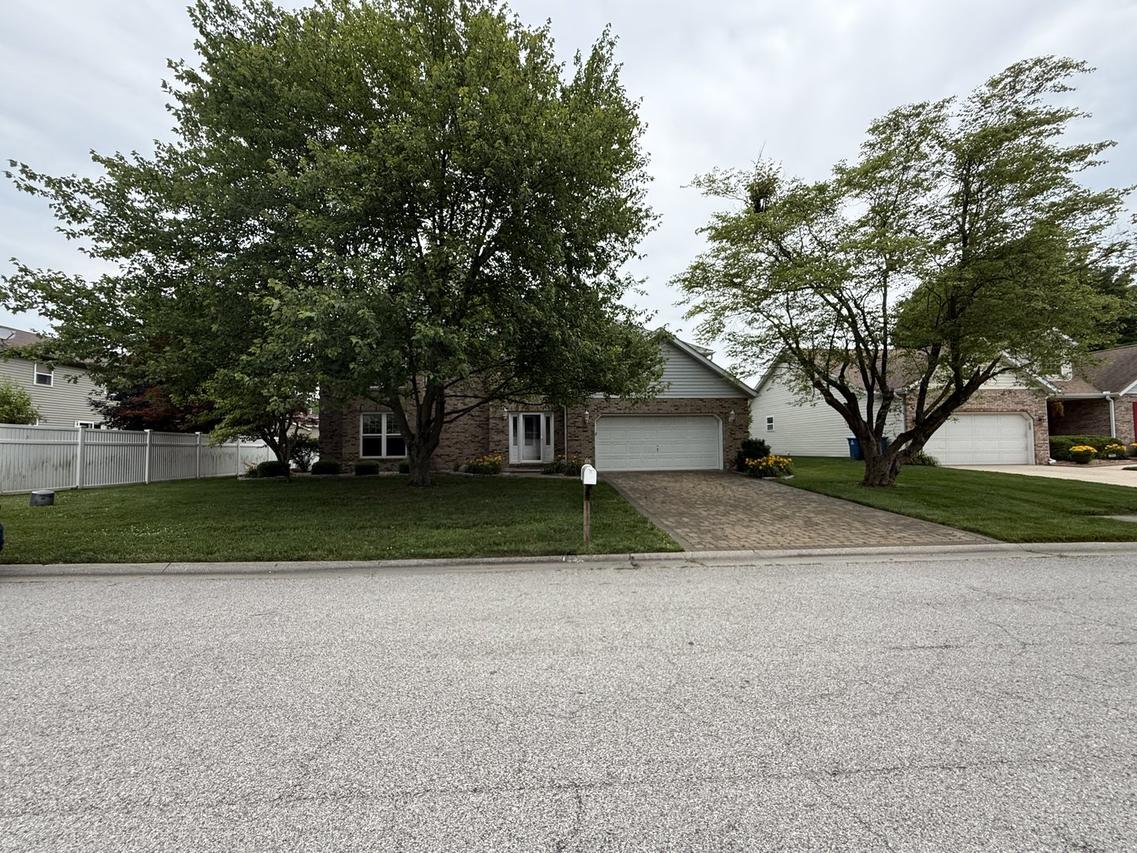 3908 Whitfield Dr., Swansea, IL 62226