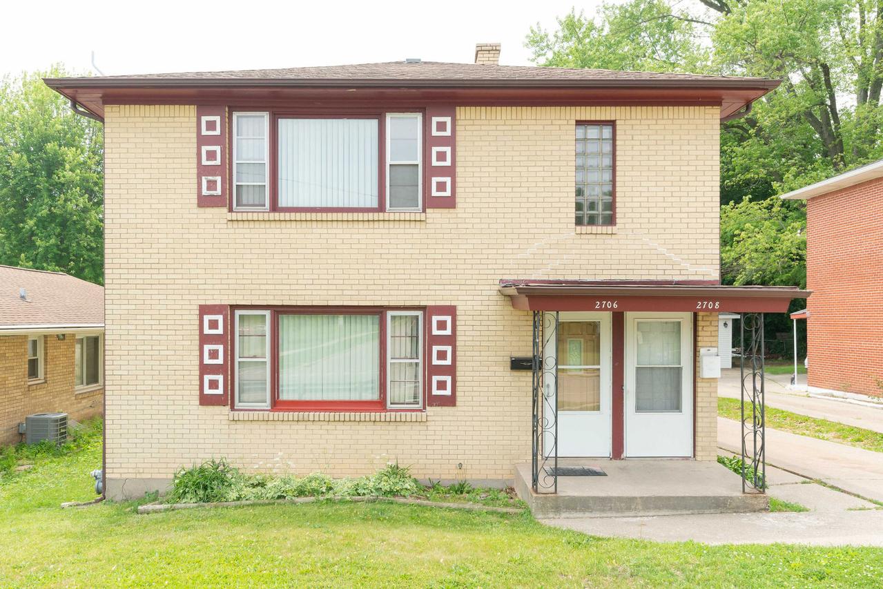 2706 School St., Rockford, IL 61101