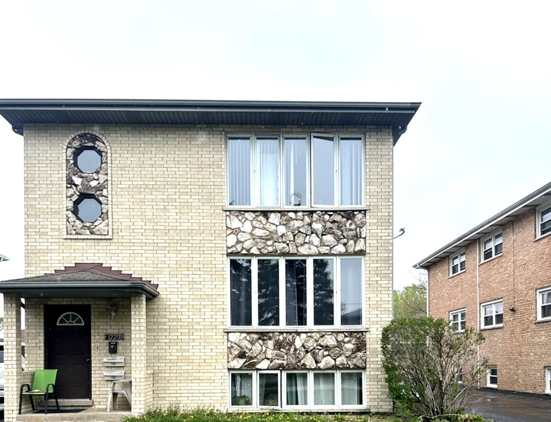 12211 S Spencer St., Alsip, IL 60803