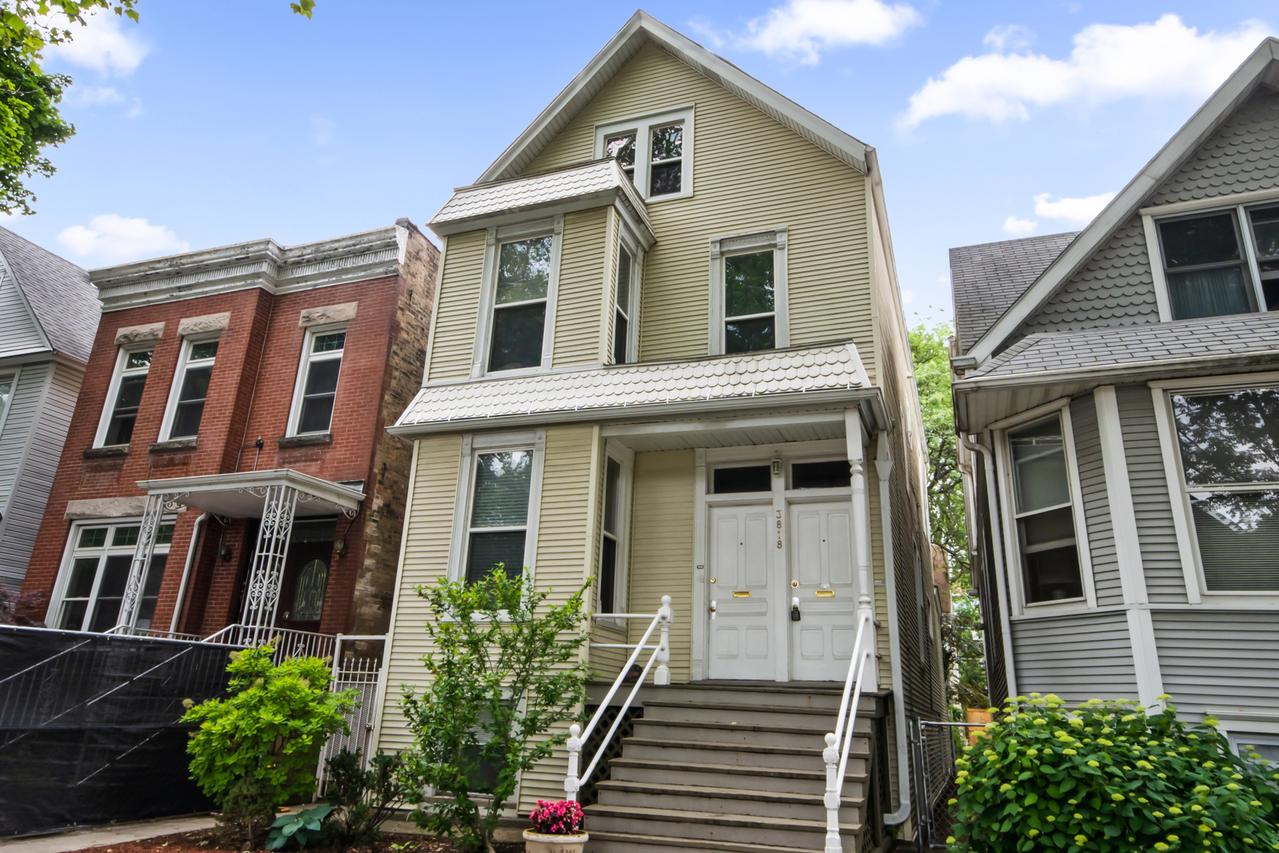 3818 N Hermitage Ave., Chicago, IL 60613