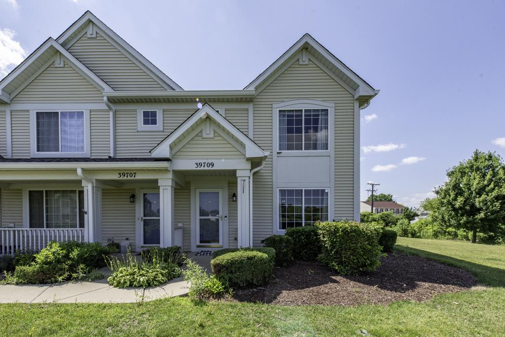 39709 N Warren Ln., Beach Park, IL 60083