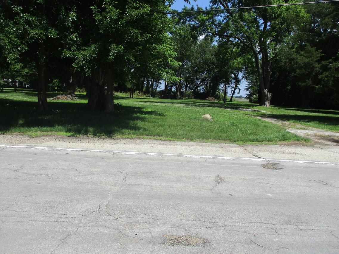 5104 W Springfield Ave., Champaign, IL 61822
