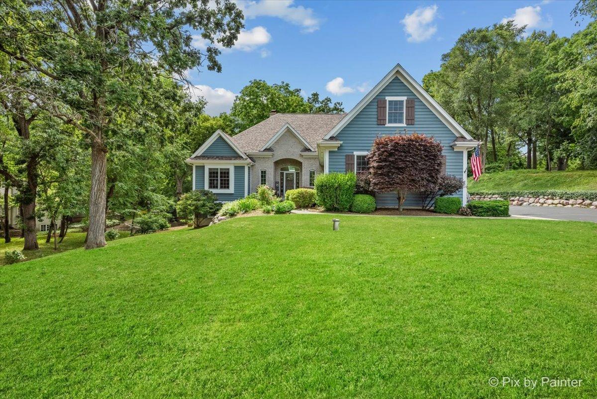 6407 Kingsbridge Dr., Cary, IL 60013