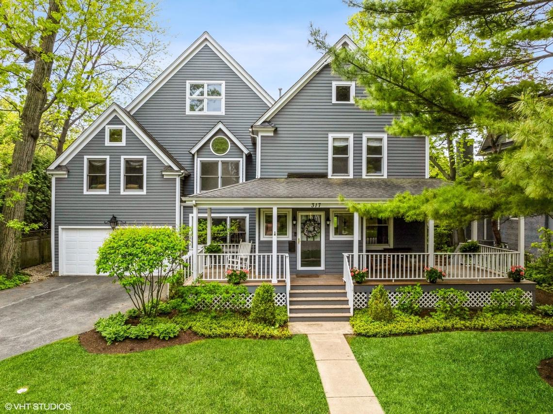 317 E Center Ave., Lake Bluff, IL 60044