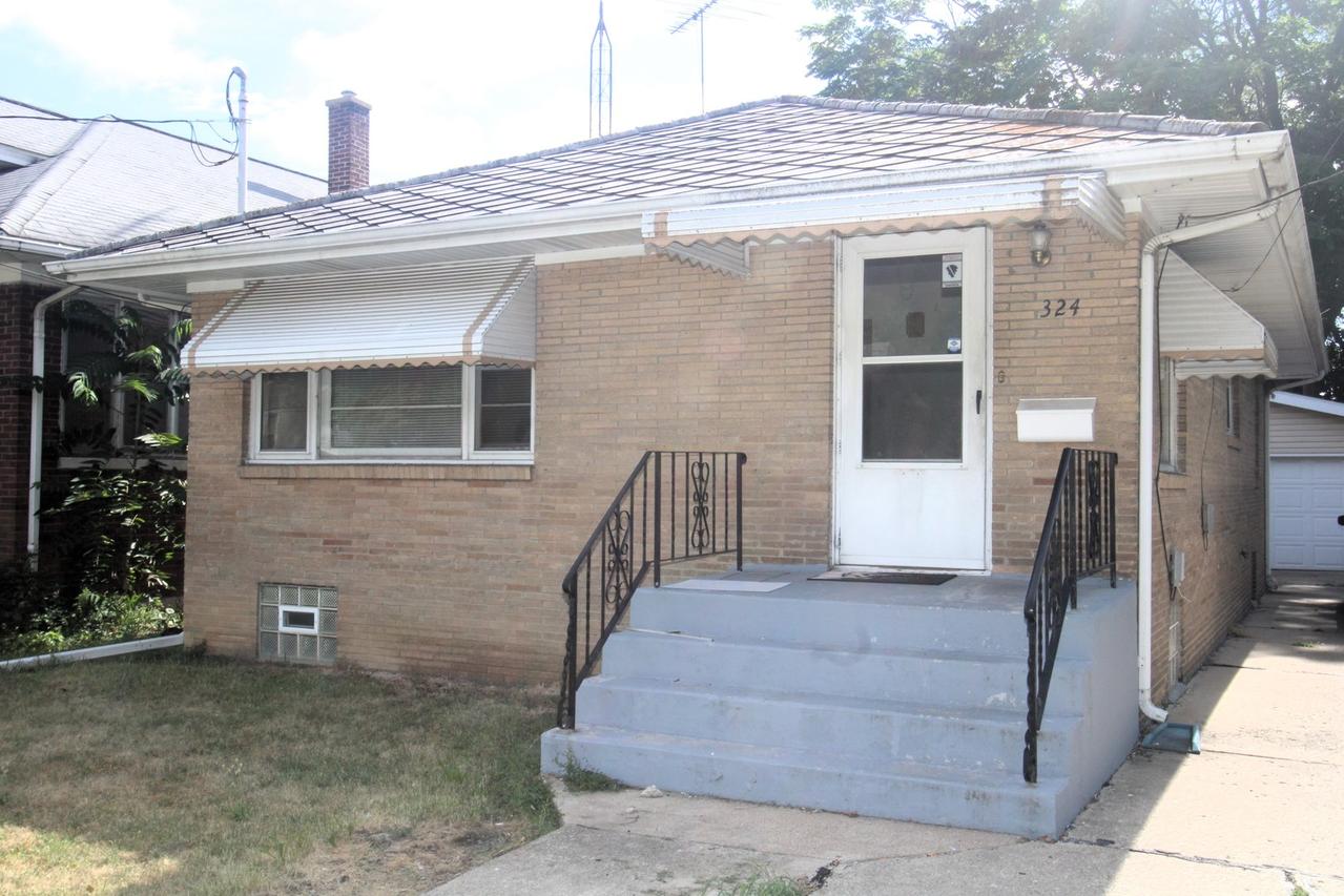 324 Illinois St., Joliet, IL 60436