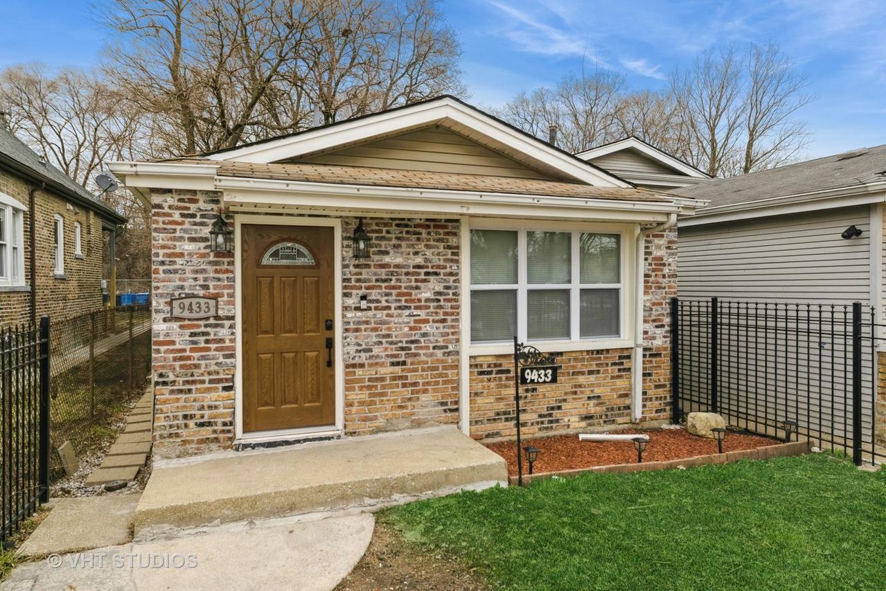 9433 S Burnside Ave., Chicago, IL 60619