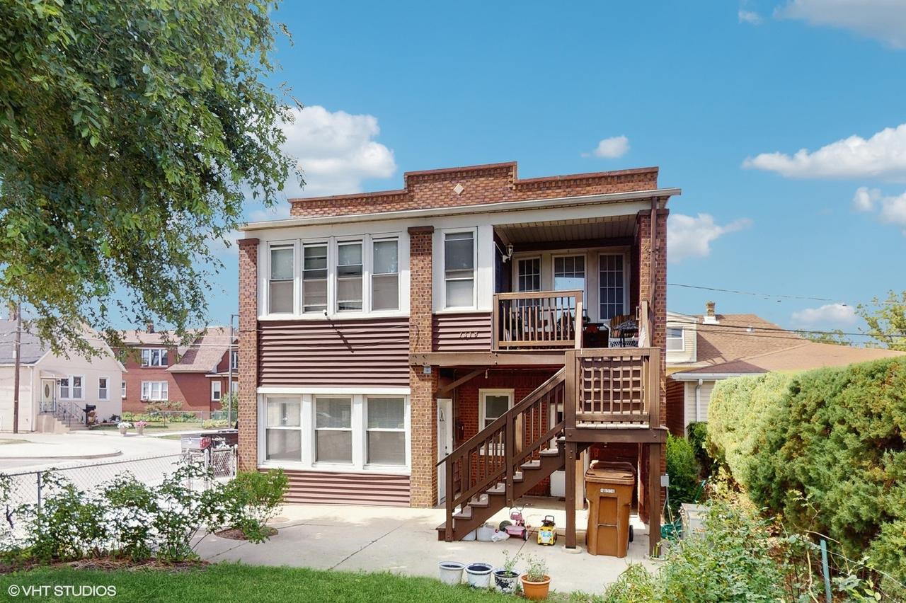 7318 W Archer Ave., Summit, IL 60501
