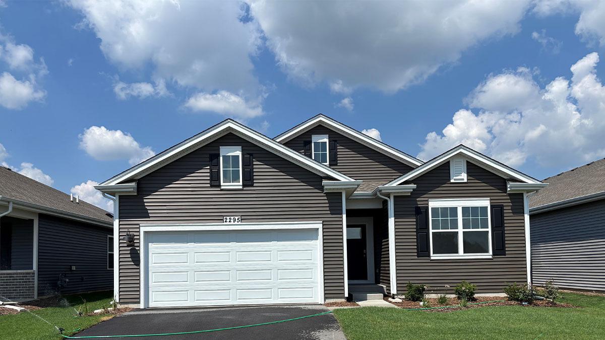 2295 Tupelo Way, Wonder Lake, IL 60097