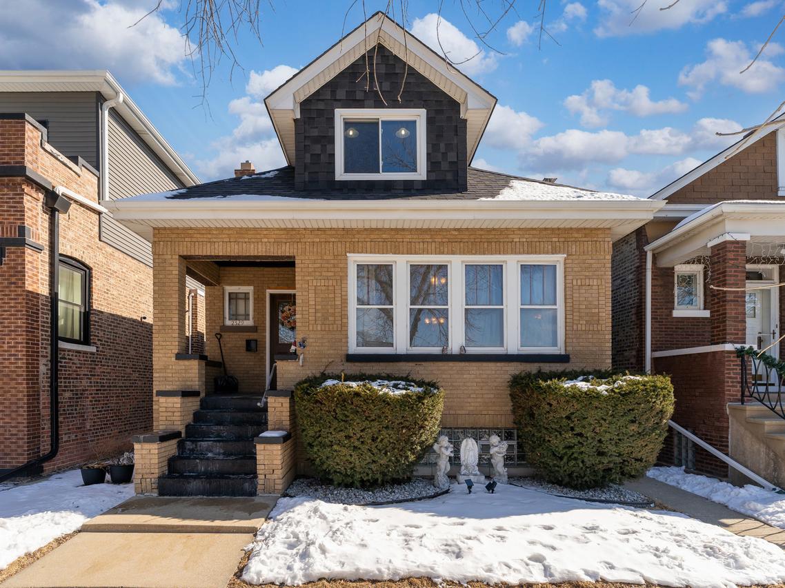 2529 Scoville Ave., Berwyn, IL 60402