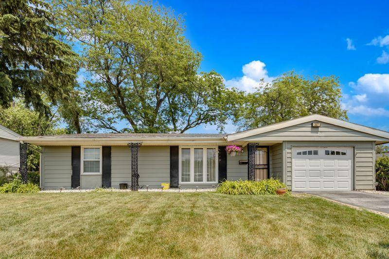 337 E Clark St., Glenwood, IL 60425
