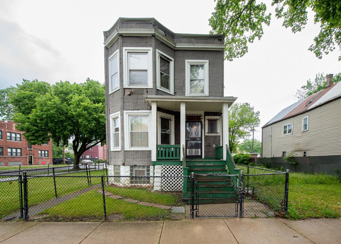 7256 S May St., Chicago, IL 60621
