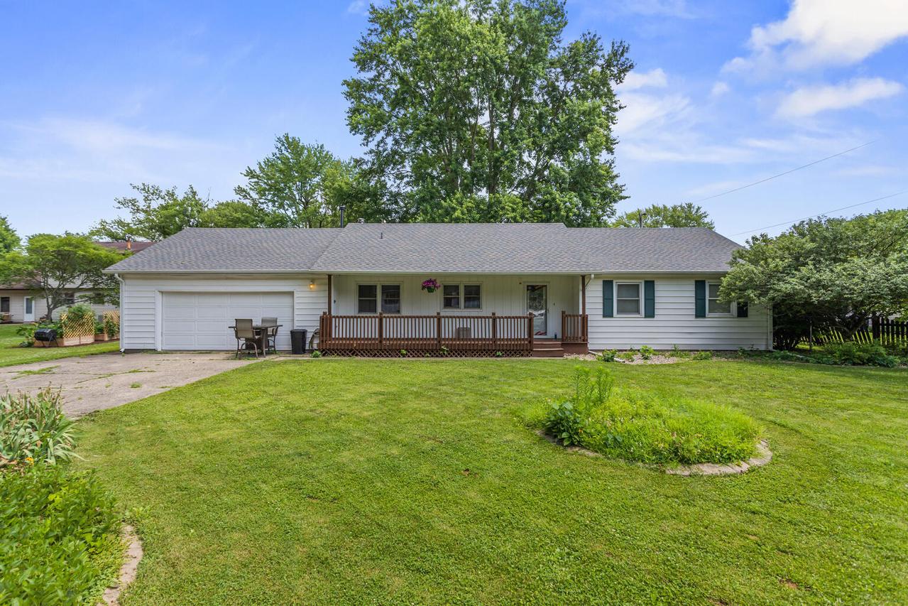 103 Taylor Ct., Catlin, IL 61817