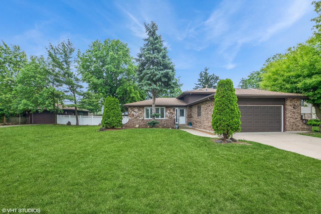 4925 Timber Ct., Oak Forest, IL 60452