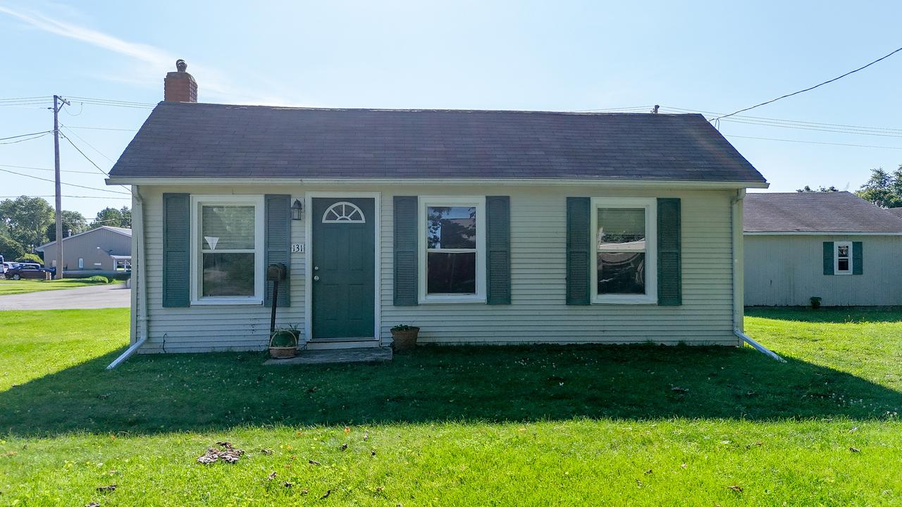 131 N Walnut St., Minonk, IL 61760