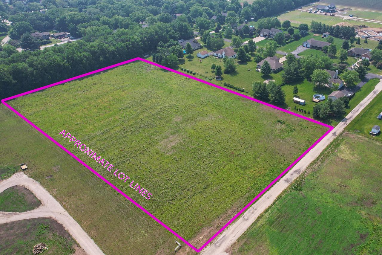 655 E Southmor Rd., Morris, IL 60450