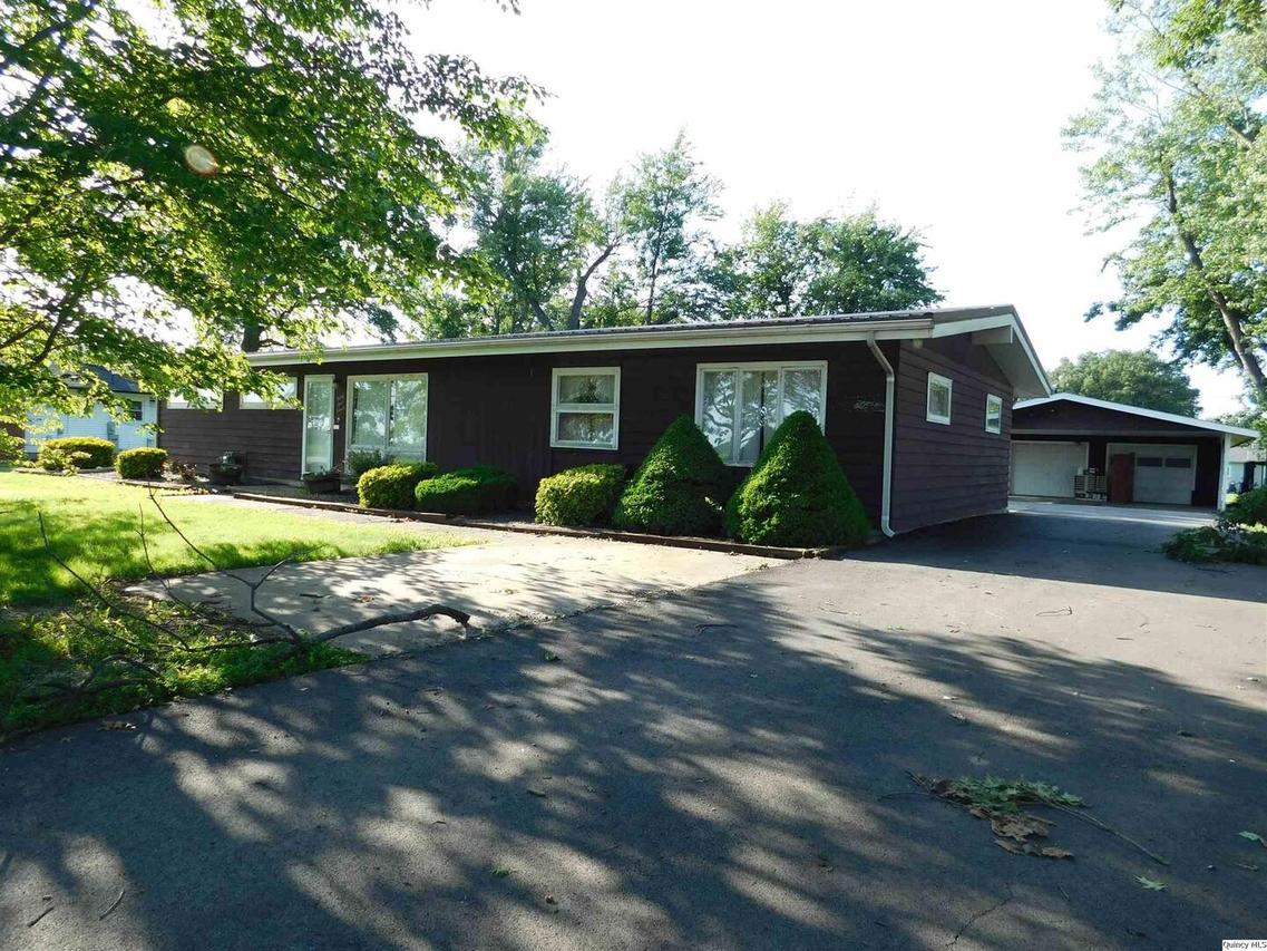 3411 Payson Rd., Quincy, IL 62305