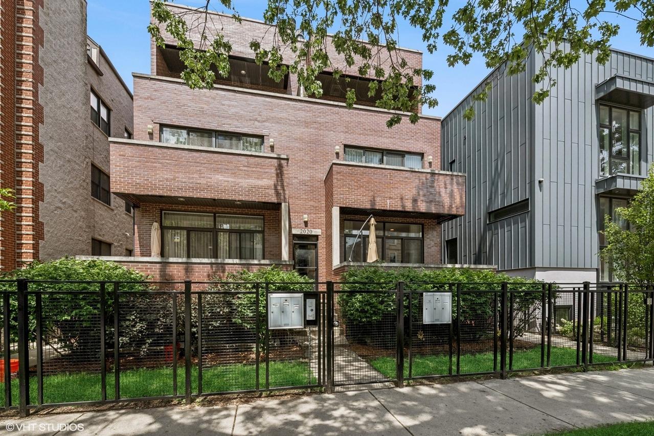 2020 W Iowa St. #1E, Chicago, IL 60622