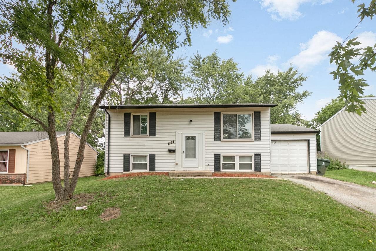 3608 175th Pl., Country Club Hills, IL 60478