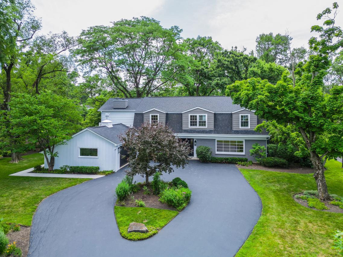 1799 Farm Rd., Lake Forest, IL 60045