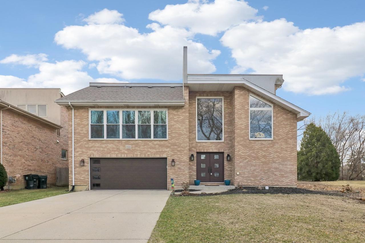 644 N Franklin Ave., Palatine, IL 60067