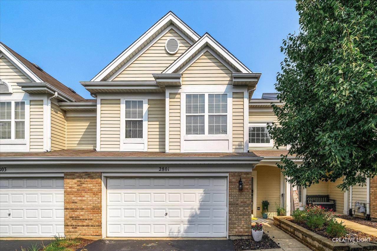 2801 Borkshire Ln., Aurora, IL 60502