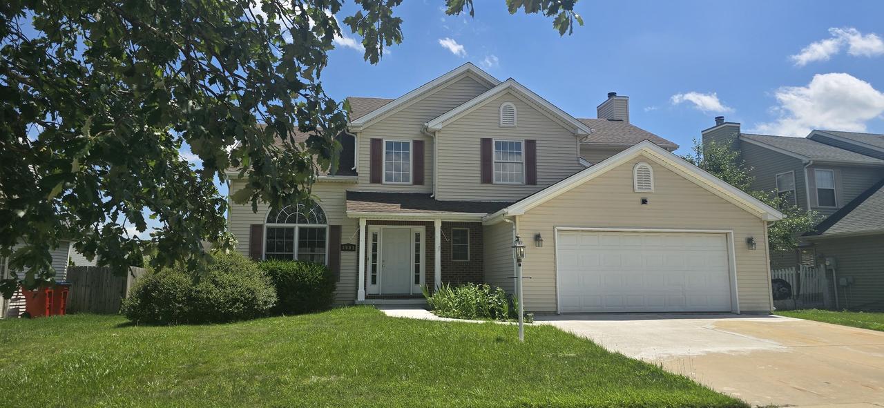 3901 Tallgrass Dr., Champaign, IL 61822