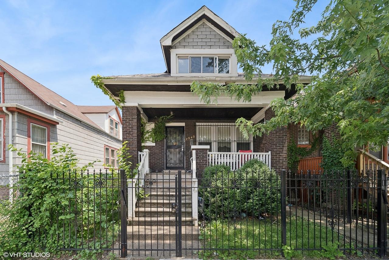 7545 S Rhodes Ave., Chicago, IL 60619