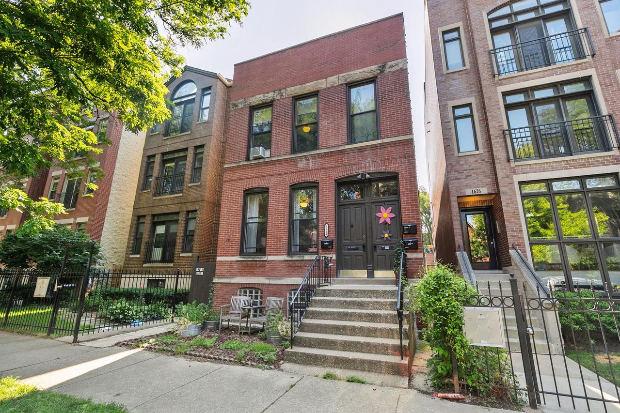 1624 N Oakley Ave., Chicago, IL 60647
