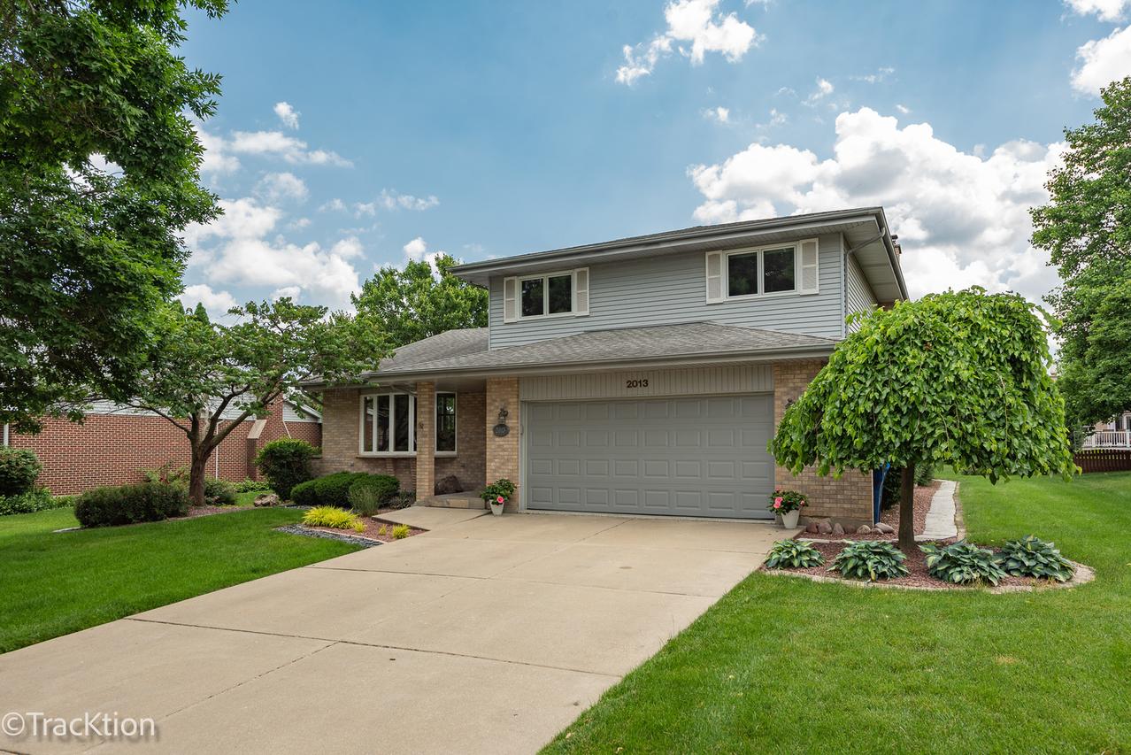 2013 Judd St., Darien, IL 60561