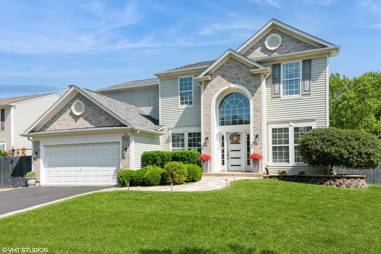 166 Holly St., Bolingbrook, IL 60490