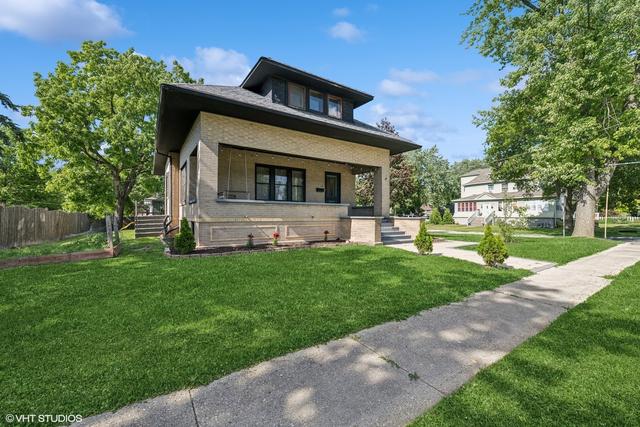 306 E Diggins St., Harvard, IL 60033