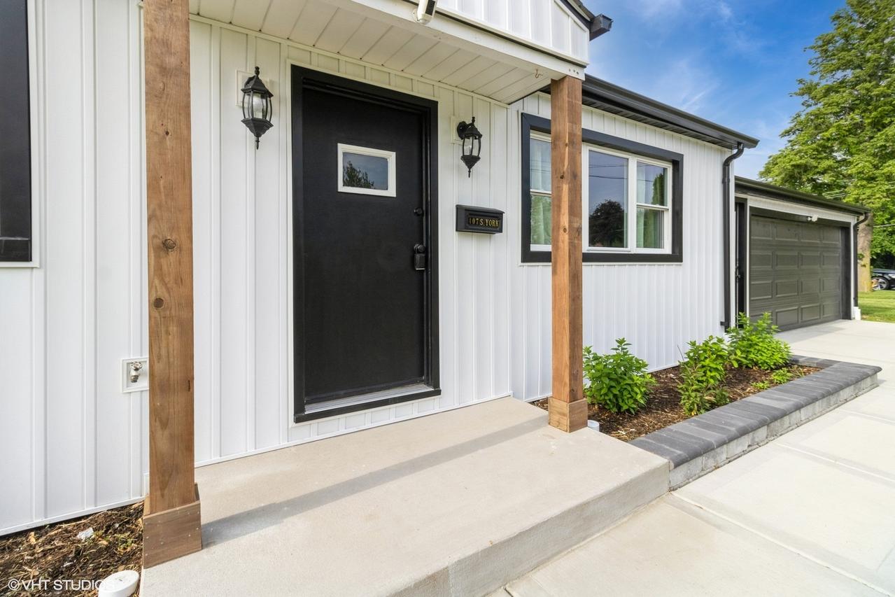 407 S York Rd., Bensenville, IL 60106
