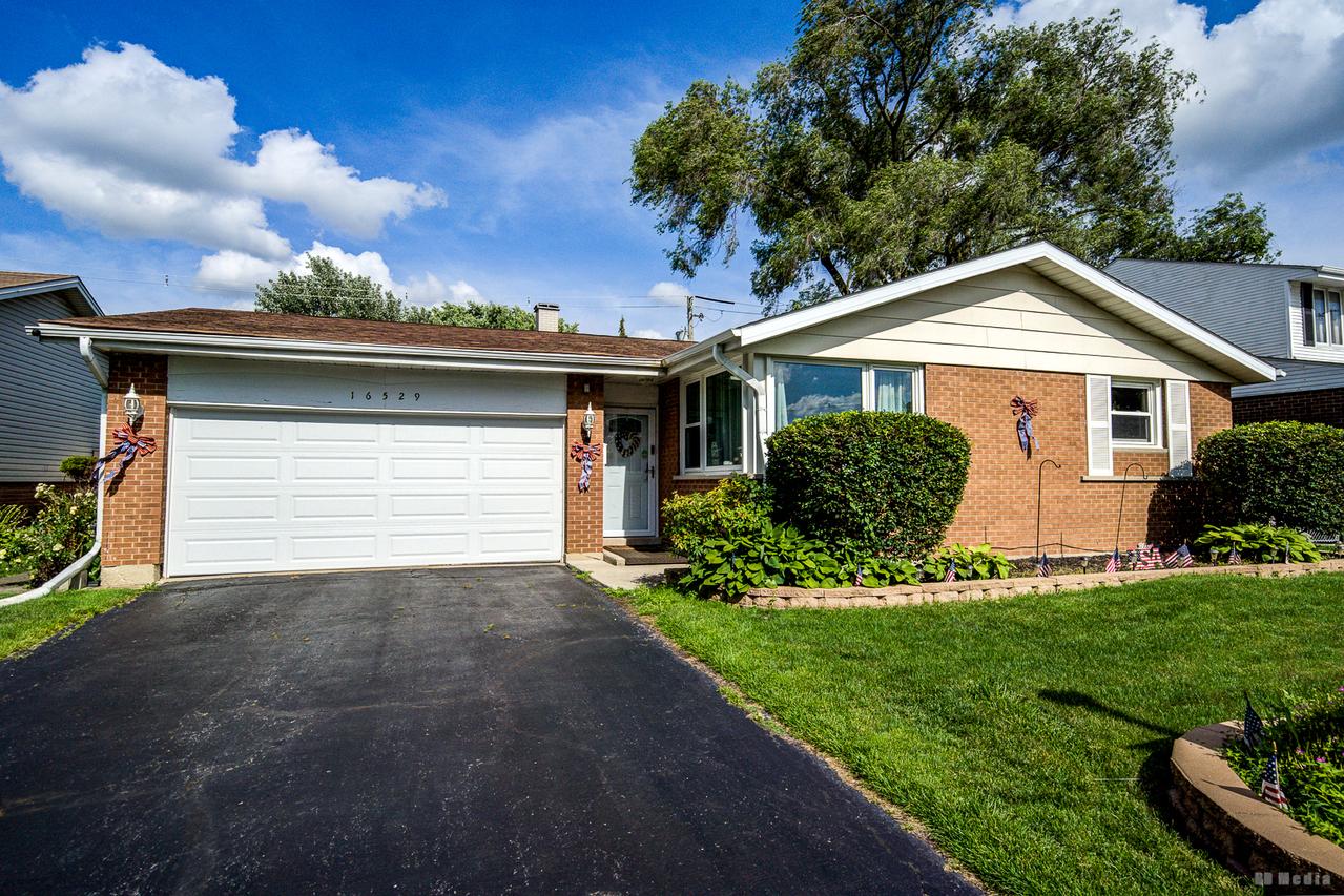 16529 Brenden Ln., Oak Forest, IL 60452