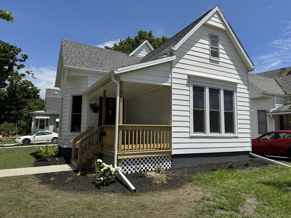 New Homes with Master Bedrooms on the 1st Floor That Attend Bent Elementary: June 21st to June 27th