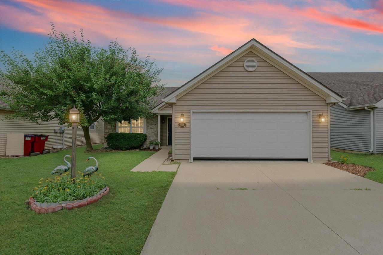 614 Luria Ln., Champaign, IL 61822