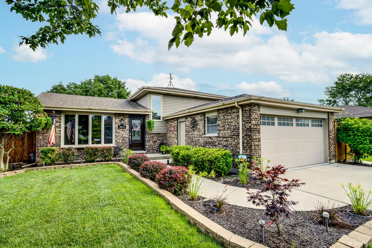 9057 W 169th Pl., Orland Hills, IL 60487
