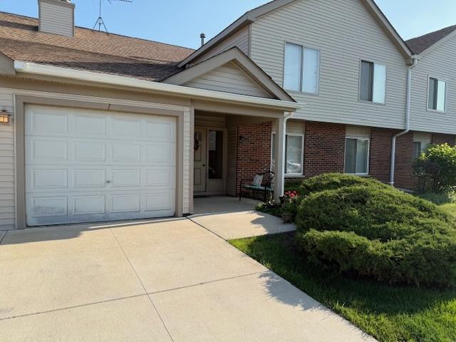 7020 Andover Ct. #102, Woodridge, IL 60517