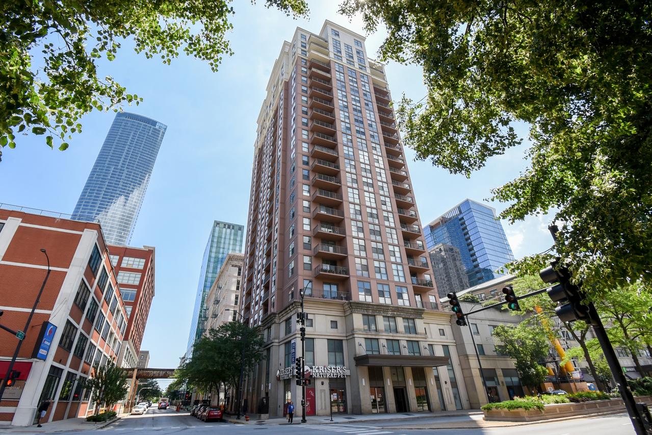 1101 S State St. #407, Chicago, IL 60605