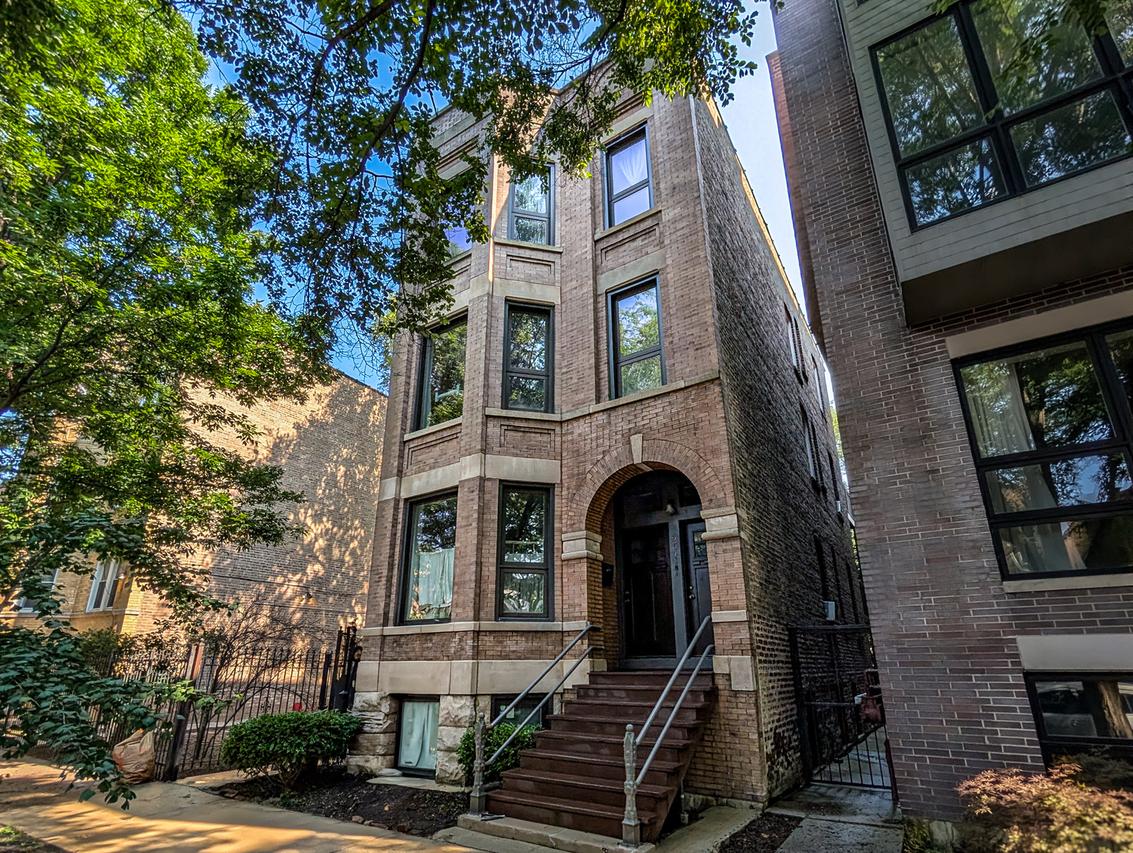 2641 W Thomas St., Chicago, IL 60622