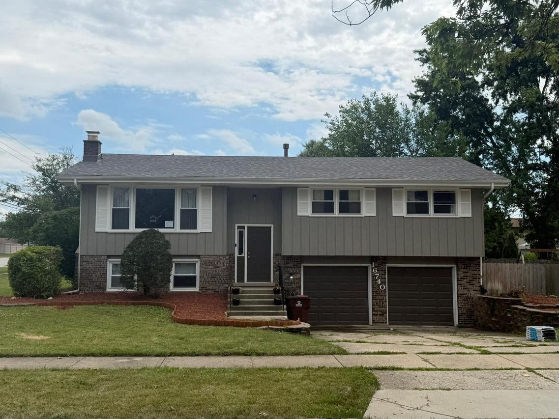 16740 Forest Ave., Oak Forest, IL 60452