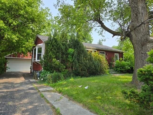 224 Meadow Ln., Lake Zurich, IL 60047