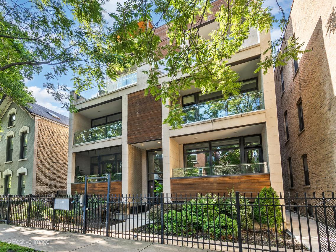 1522 W Huron St. #1W, Chicago, IL 60642