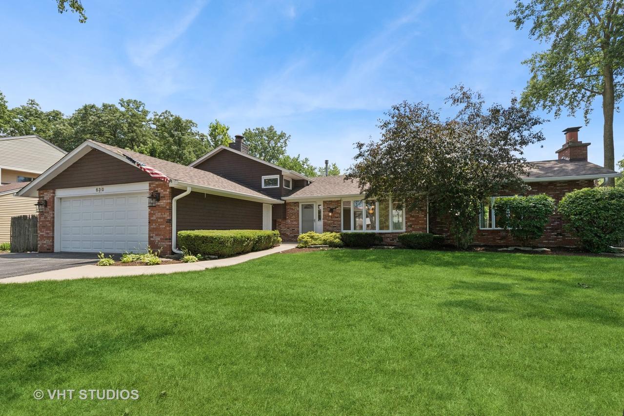 630 Smith Ave., Lake Bluff, IL 60044