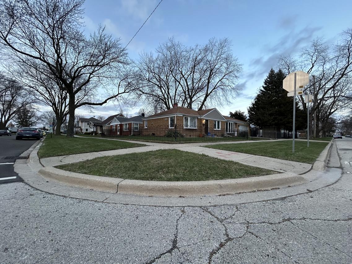 3301 Ernst St., Franklin Park, IL 60131