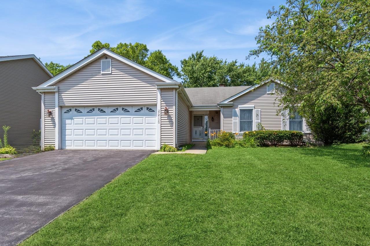 27W120 Walnut Dr., Winfield, IL 60190