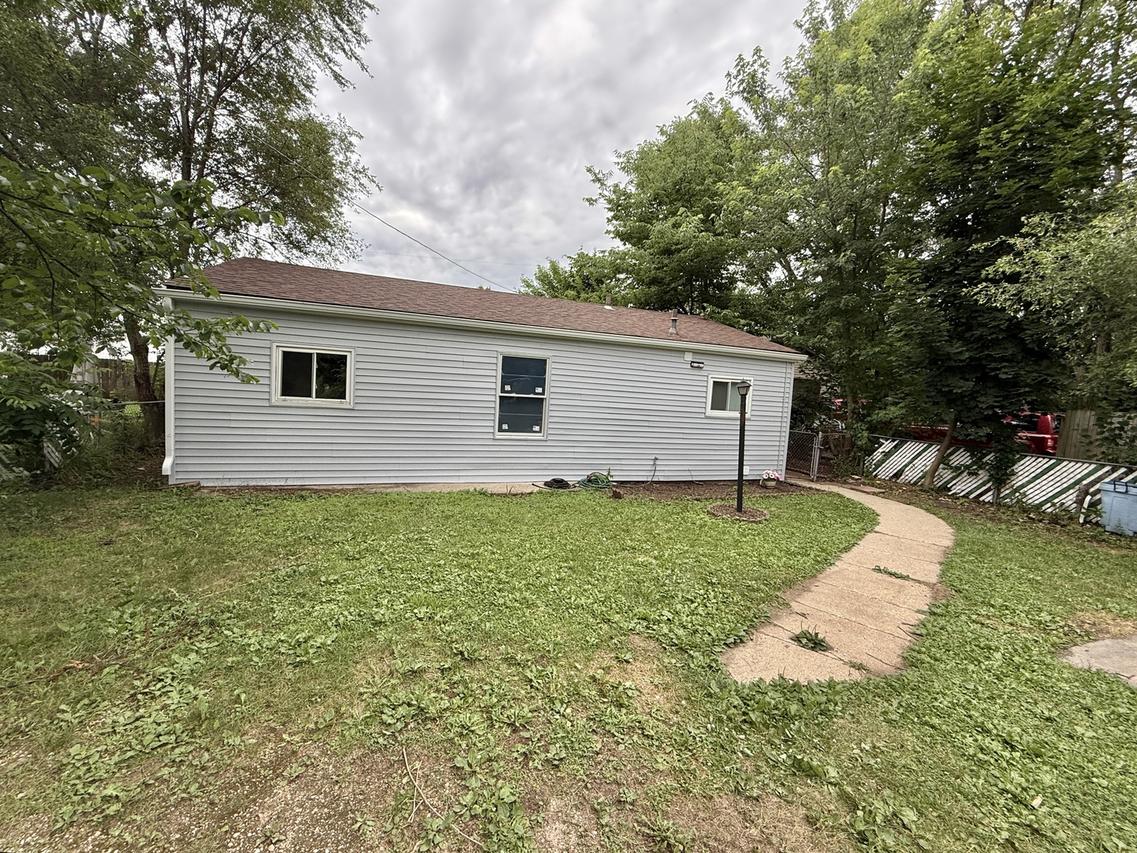 515 Pershing Ave., Machesney Park, IL 61115