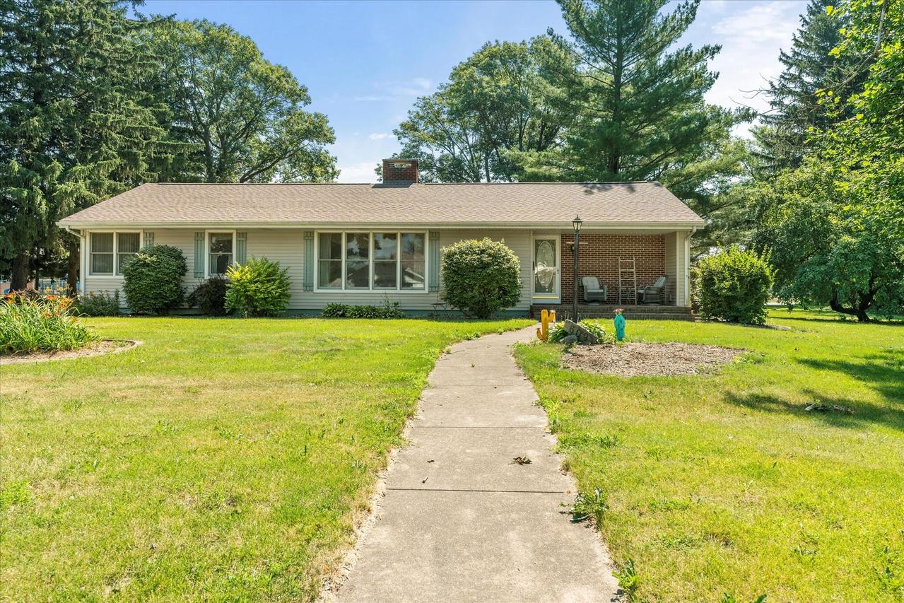 609 S Park St., Paxton, IL 60957