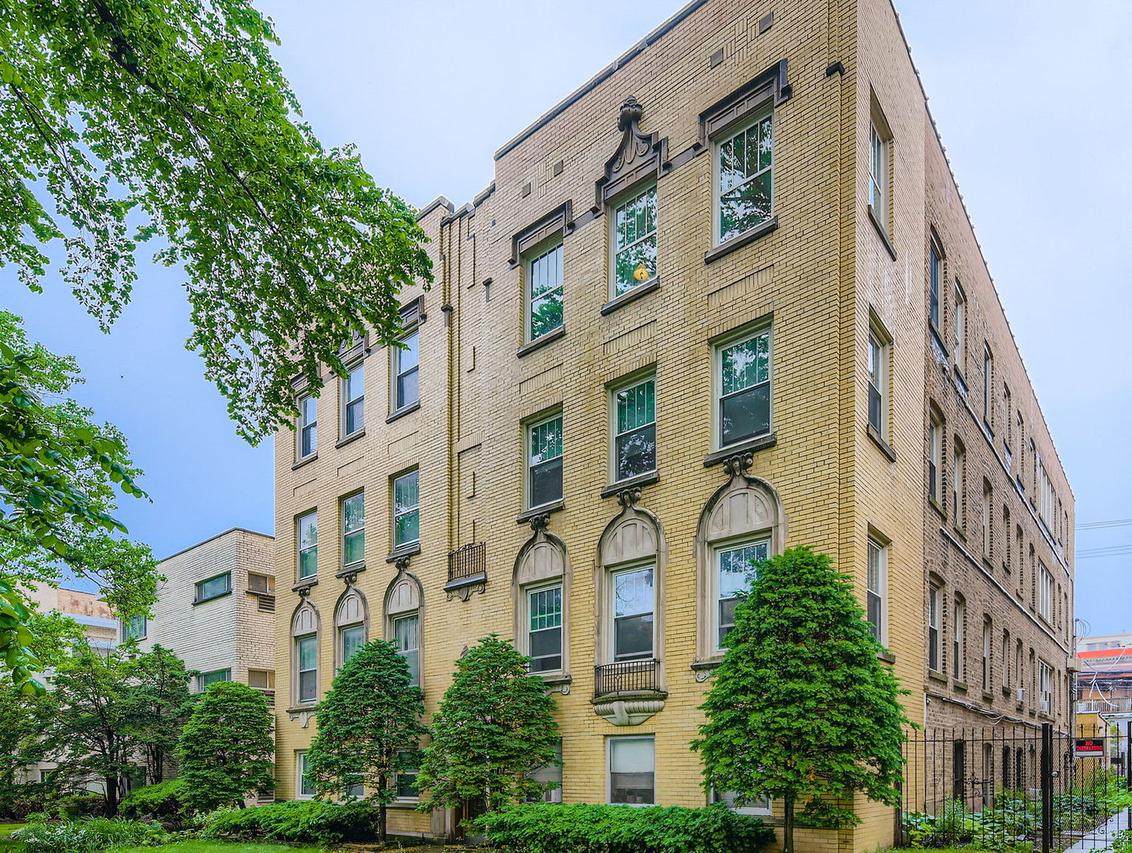 814 Dobson St. #3W, Evanston, IL 60202
