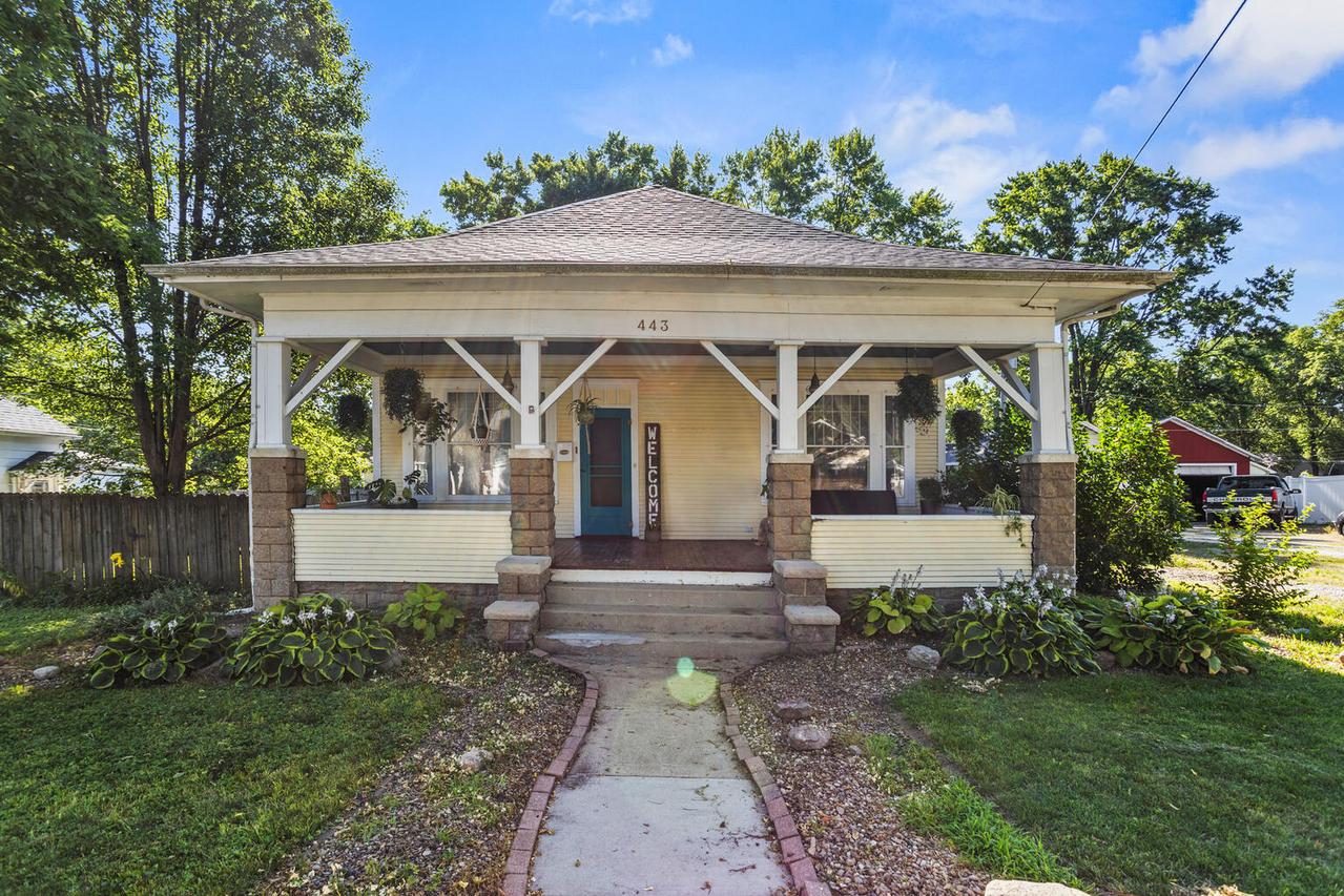 443 S Independence St., Monticello, IL 61856