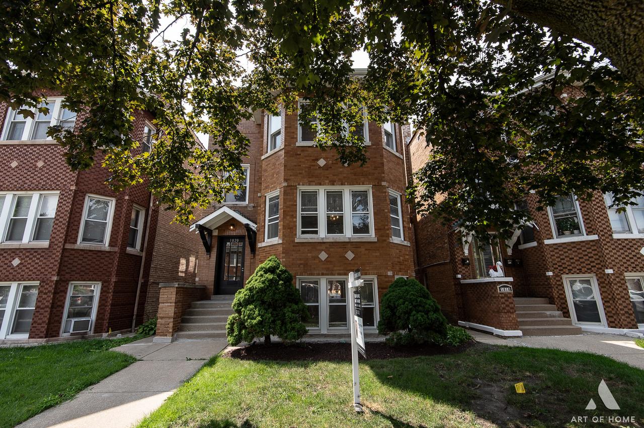 1820 Gunderson Ave., Berwyn, IL 60402